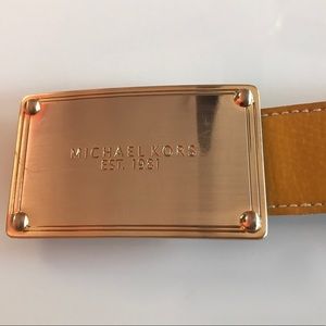 Michael Kors yellow belt